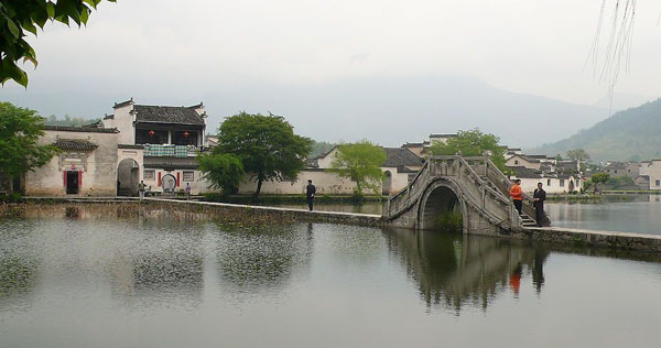Morning Hongcun Village Sight